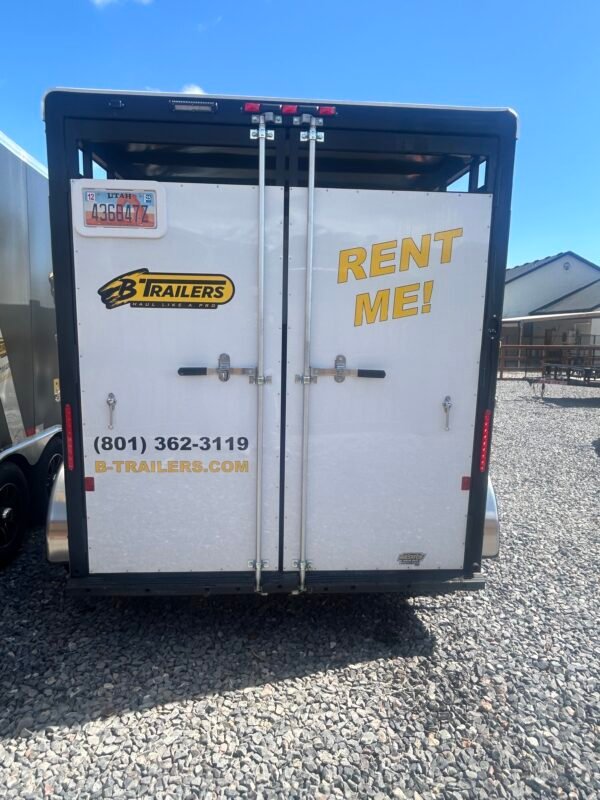 7' x 13' Horse trailer - 2 place - Image 2